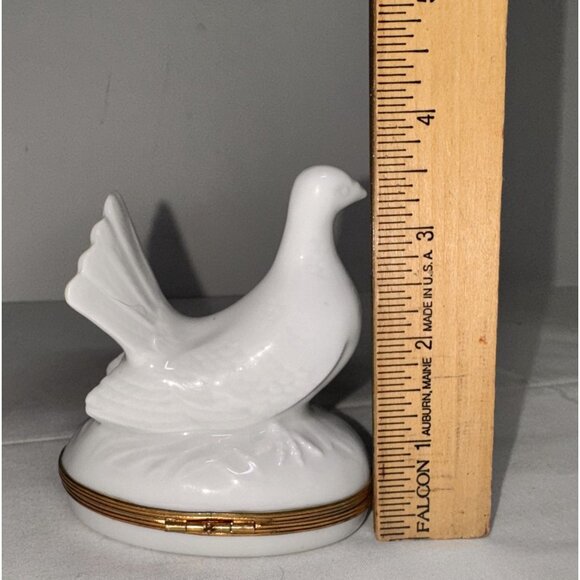Limoges France White Ceramic Dove Trinket Box With Gold Accents - Picture 7 of 8
